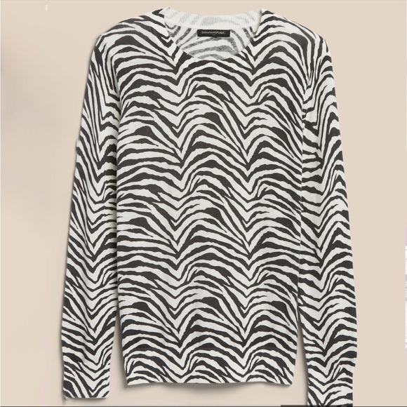 Banana Republic Zebra Sweater - Picture 4 of 6